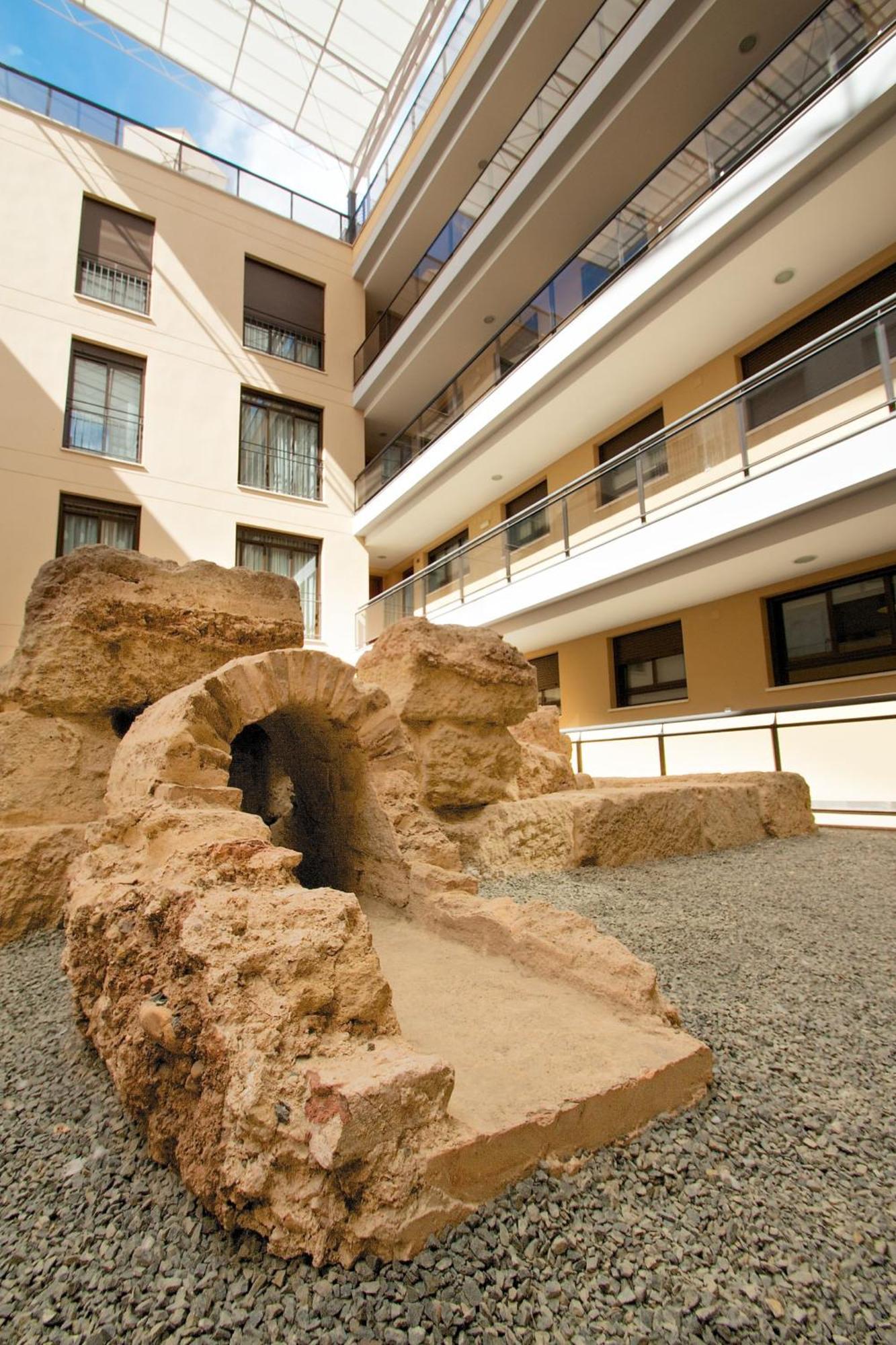 Apartamentos Turisticos Duque De Hornachuelos Córdoba Exteriör bild